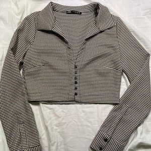 Zara Womens cropped houndstooth top